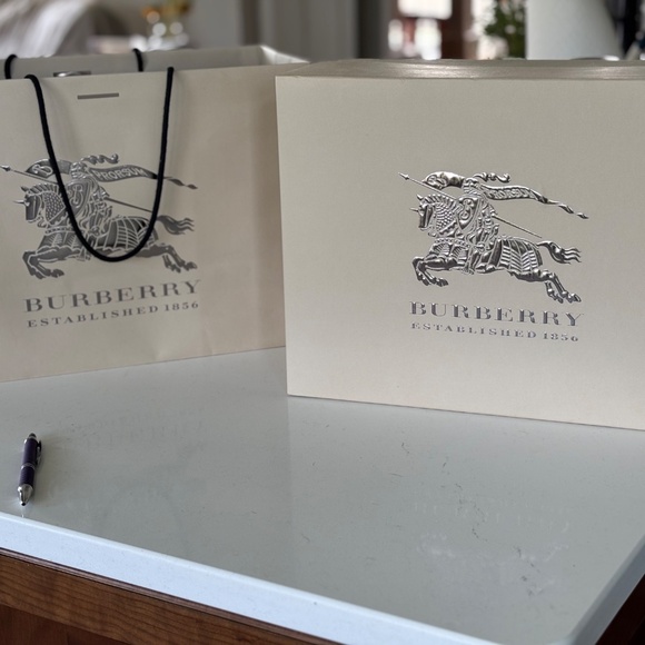 Authentic Burberry Sm Orchard H Bro - Picture 3 of 9